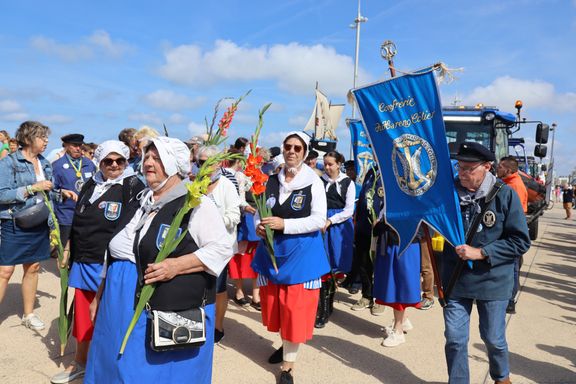 La Confrérie du Hareng Côtier de Berck aux traditionnelles Fête de la Mer du 15 VIII 2024