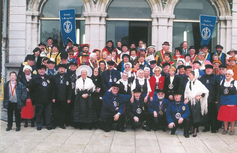 Lors d'un Chapitre sur le perron de la Mairie de Berck sur Mer